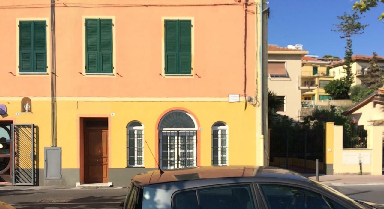Casa Del Cardinale Apartment Santo Stefano al Mare Exterior photo